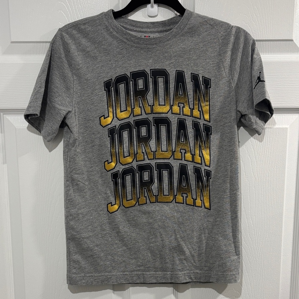 Jordan Kids Gray and Gold Graphic Tee